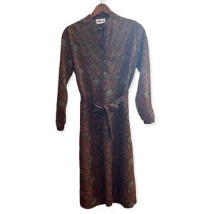 Happenings Long Sleeve Midi Dress